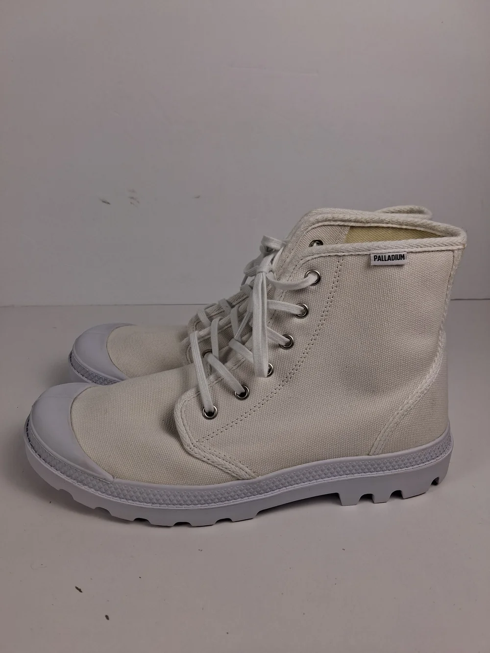 Palladium Pampa Hi Originale Canvas Boots Mens 10 Triple White Combat Minimalist